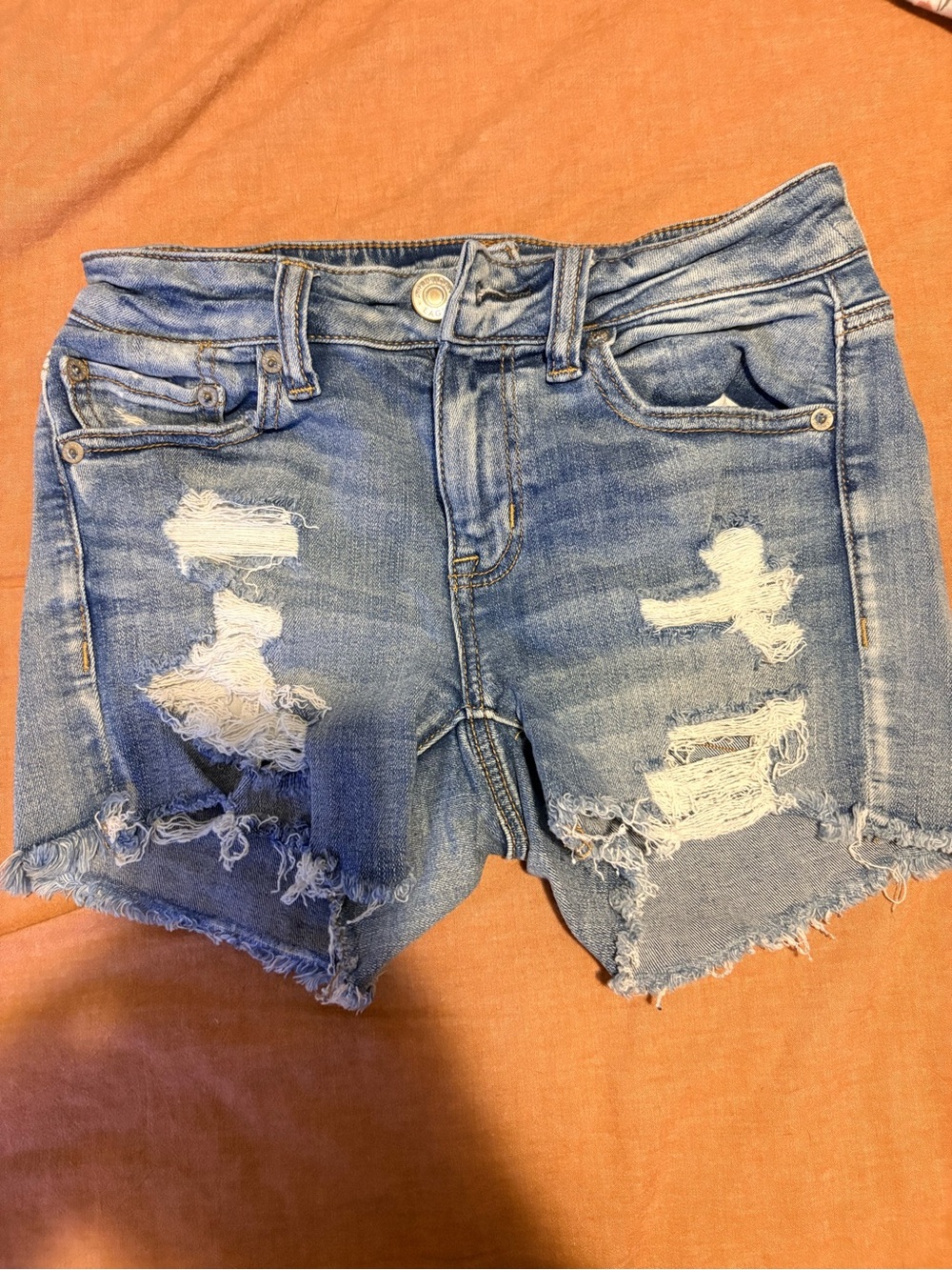 American Eagle Distressed Light Blue Denim Women's Shorts